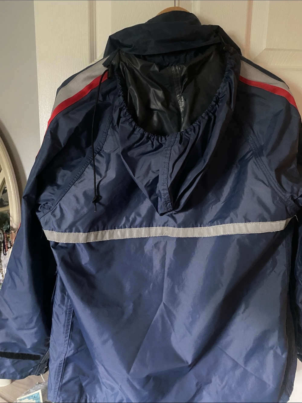 USPS Navy Blue Hooded button up Windbreaker rainwear jacket with hood XS - Picture 3 of 3